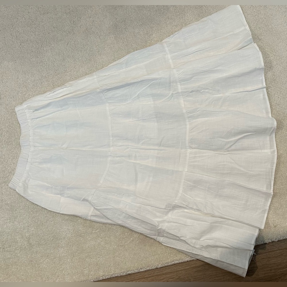 White Women's Skirt
